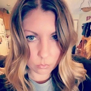 Meet your Posher, Kari